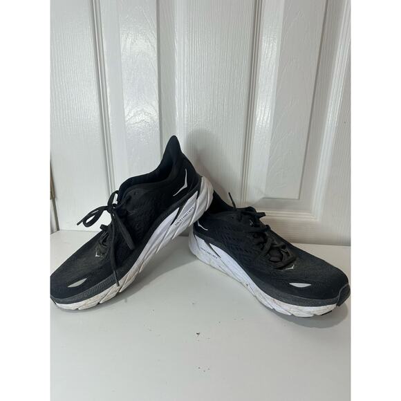 Hoka One One Clifton 8 Women’s Sz 7.5B Black White Sneakers Nice Light Use - Picture 3 of 7